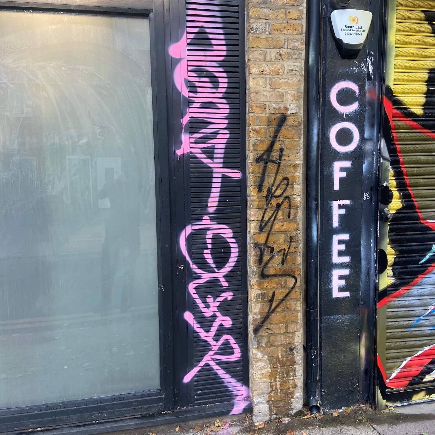 commercial graffiti removal london 14