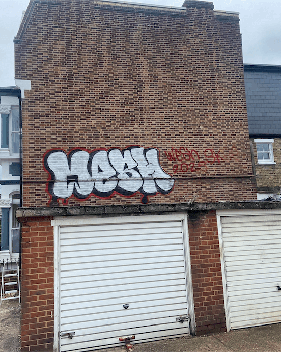 graffiti removal N16 9AR 1